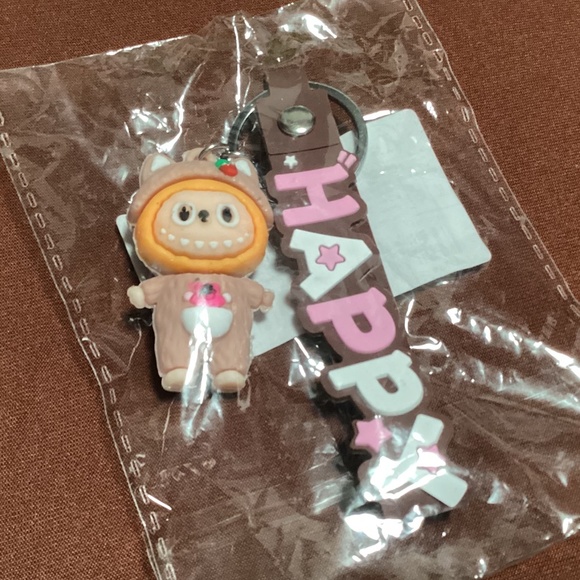 Durable Plastic Fashionable Keychain NEW - Picture 3 of 8